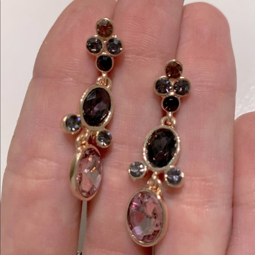 Dangling earrings